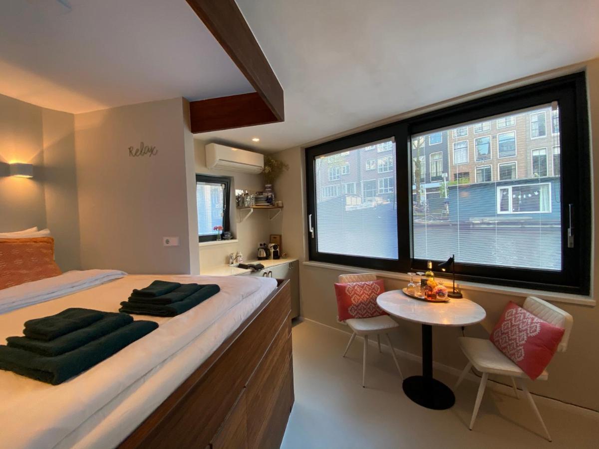 Houseboat Sophia Hotel อัมสเตอร์ดัม ภายนอก รูปภาพ